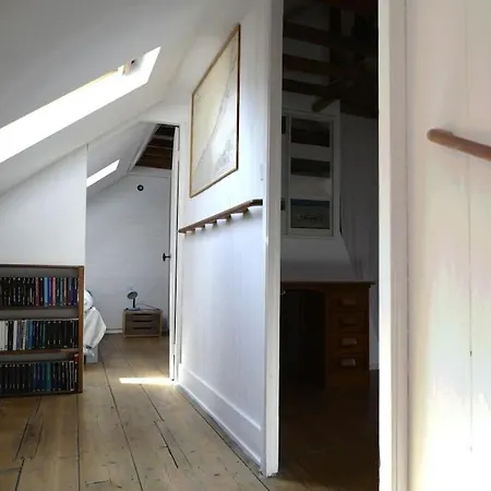 Eden Maison De Pecheur Traditionnelle Avec Jardin